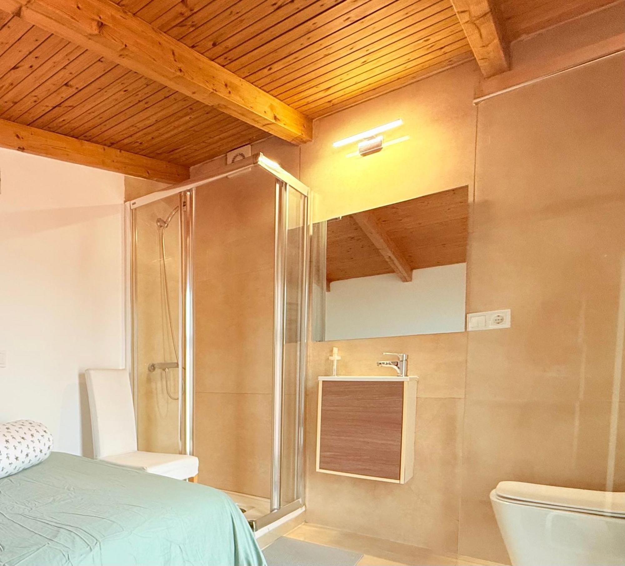 Rosa Rooms, Habitacion Con Bano Privado Pozuelo de Alarcon Ngoại thất bức ảnh
